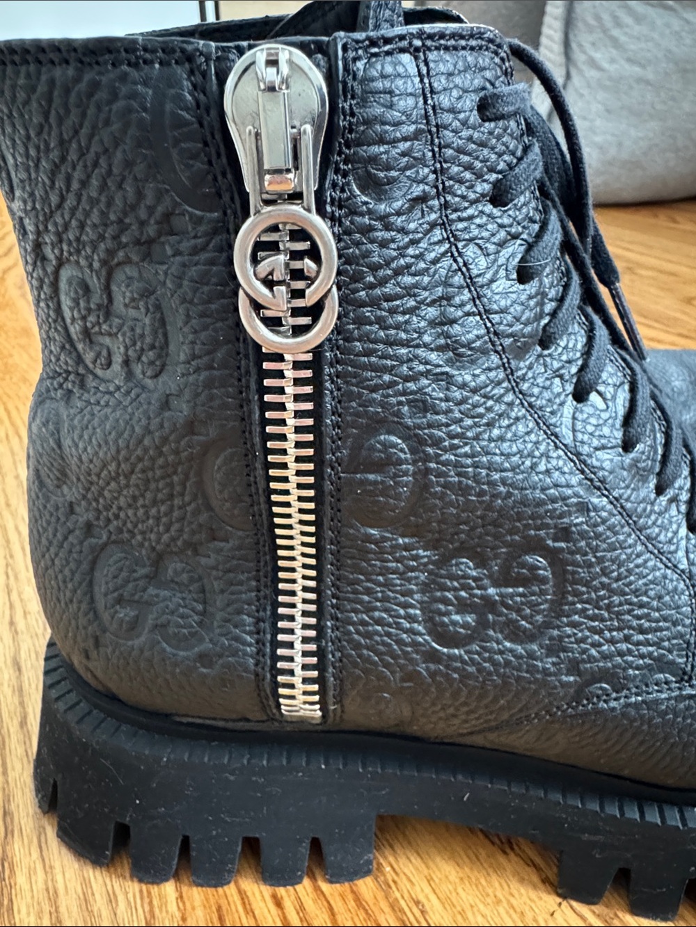 GUCCI women’s combat boots - size 39 - Picture 3 of 7